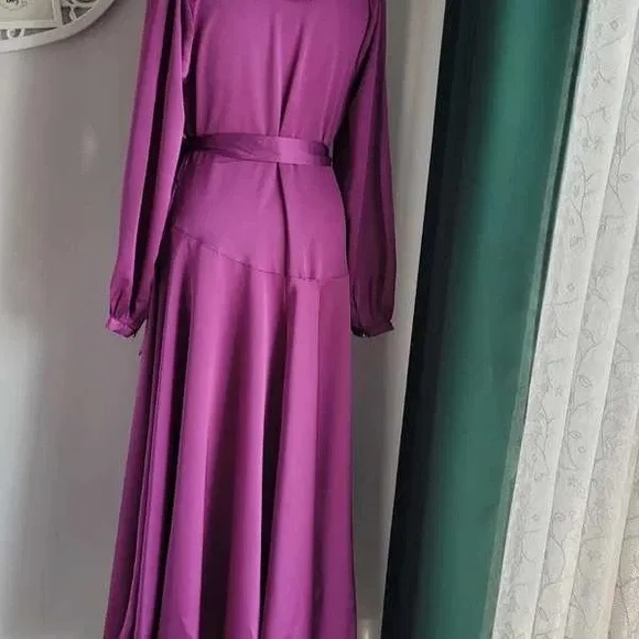 Nasty Gal Steal Spotlight BarbieCore Pink Satin Wrap Dress wedding guest plus 24 - Picture 9 of 14